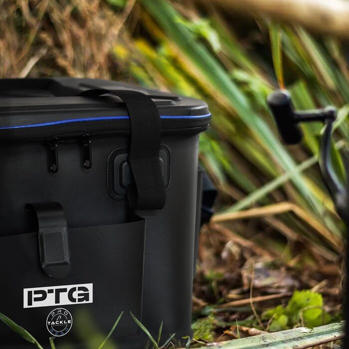 Сумка Pro Tackle Eva - Tackle Bakkan - Стильна та продумана рибальська сумка з тримачами для вудок, тримачем для плоскогубців 426x26см (25 л)