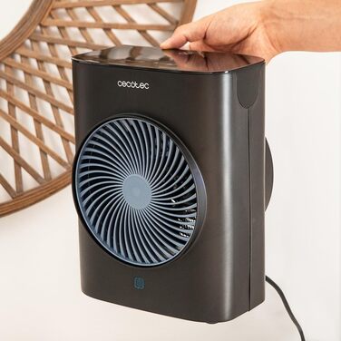 Енергоощадний обігрівач Cecotec ReadyWarm 2070 Max Force Smart, 2000 Вт, 2 рівні потужності, 3 режими, LED-дисплей, пульт ДК, регульований термостат, система безпеки, чорний
