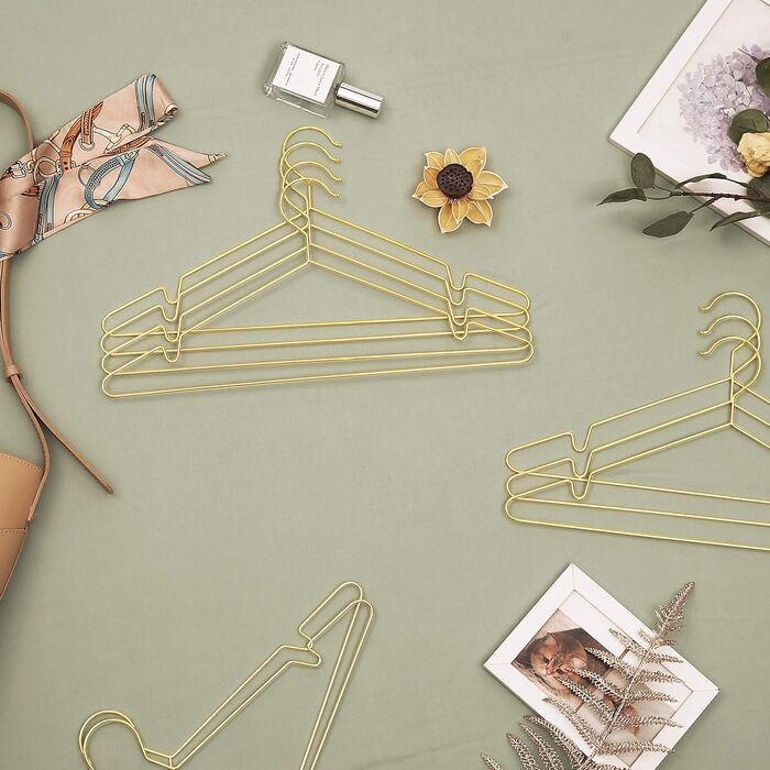 Металеві вішалки для одягу SONGMICS, 20 шт. , стильні хромовані, стійкі до іржі, компактні, довжина 42 см, золоті CRI044G01