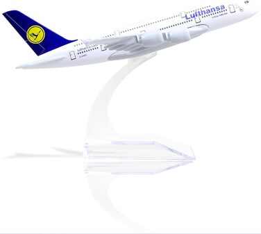 Металева модель літака Airbus A380 авіакомпанії Lufthansa в масштабі 1/400 з підставкою (15 см завдовжки), підходить для авіаційних ентузіастів як подарунок або декорація для виставки. 01.lufthansa