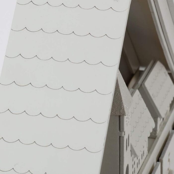 Дерев'яний адвент-календар з 24 шухлядами та світлодіодними лампочками PIONEER-EFFORT