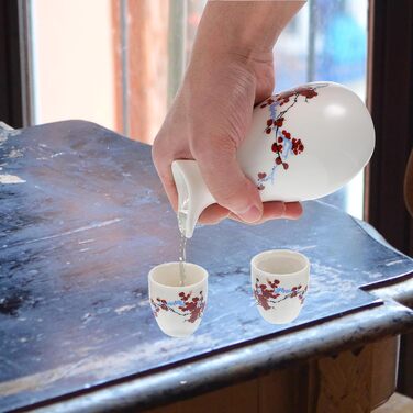 Набір для саке SAFIGLE з кераміки чайник та 8 чашок. Традиційний японський посуд для чаю та вина, ідеальний подарунок для особливих випадків.