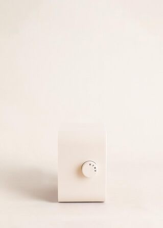 Керамічний радіатор білий/Портативний, термостат, 2 рівні потужності, PTC-обігрів, захист від перегріву, WARM BOX 1500 Вт кремово-білий