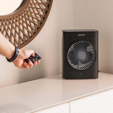 Енергоощадний обігрівач Cecotec ReadyWarm 2070 Max Force Smart, 2000 Вт, 2 рівні потужності, 3 режими, LED-дисплей, пульт ДК, регульований термостат, система безпеки, чорний
