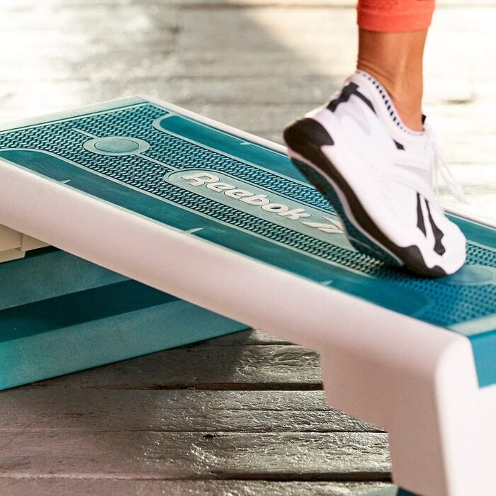 Оригінальні кросівки Reebok Step (2021) Білий/Синьо-зелений