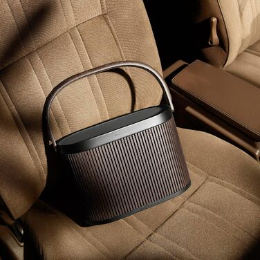 Гучна бездротова домашня та портативна Bluetooth-колонка на 360 з кабелем USB-C та вбудованою бездротовою зарядною панеллю Qi - те