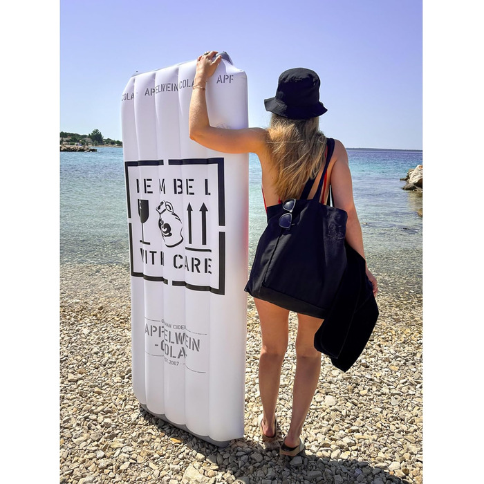 Надувний матрац для басейну - Дизайн банка з яблуком, вином та коли