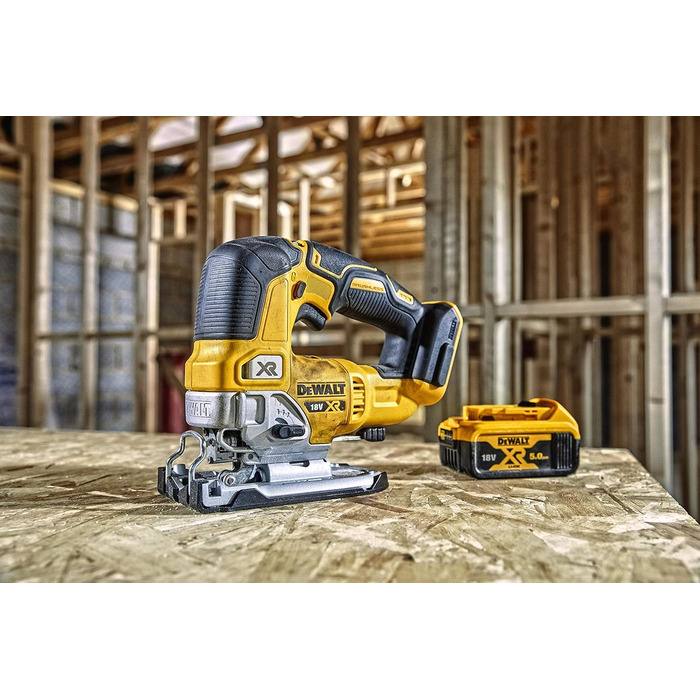 Електролобзик DeWALT DCS334P2-QW 3200 об/хв 2,1 кг