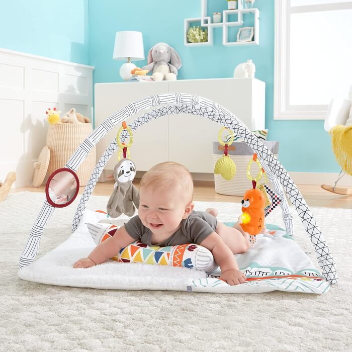 Чуттєва дитяча ігрова ковдра Fisher-Price HBB74-5, м'який ігровий килимок із сенсорними іграшками, шість знімних іграшок для активності, дитяче обладнання від народження зменшена упаковка