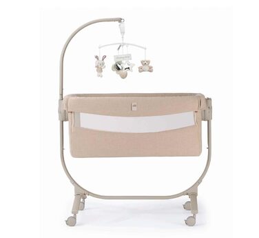 Дитяче ліжечко CAM Il mondo del bambino Дитяче ліжечко Cullami Доступні інші кольори Має функцію гойдання 8 регульованих положень висоти, Колір Бежевий