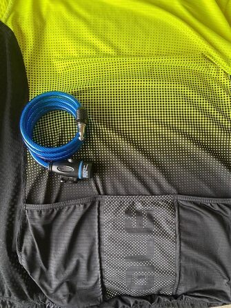 Велосипедний замок Burg-Wchter зі ключем, спіральний замок з тримачем, захист від крадіжки, трос-замок, сталевий трос, 100 см завдовжки, Ø 8 мм, асортимент кольорів (колір обирається випадково)