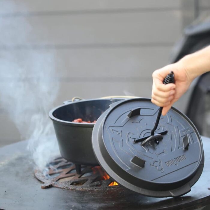 Серія BBQ-Toro Dutch Oven емальована емальована 13,6 л чавунна каструля без ніжок жаровня з підйомником кришки, чавунна каструля,