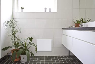 Електричний радіатор Adax Eco Basic - 600 Вт, білий Термостат з таймером Настінний електричний обігрівач Електричний радіатор - 330 мм Захист від замерзання, тижневий режим Настінний конвектор KET IP20 600 Вт (55,4 x 9,7 x 33 см)