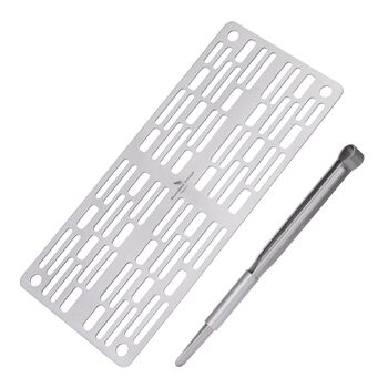 Титанова решітка для гриля iBasingo з кухонними щипцями для барбекю, надлегкий аксесуар для гриля на свіжому повітрі, для кемпінгу, пішого туризму та походів, термостійка пластина для гриля товщиною 2 мм (Ti2023CTi1014T)