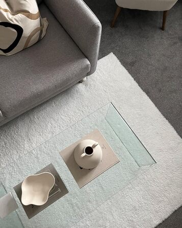 Мінімалістичний журнальний столик Beliani з прозорого скла Kendall