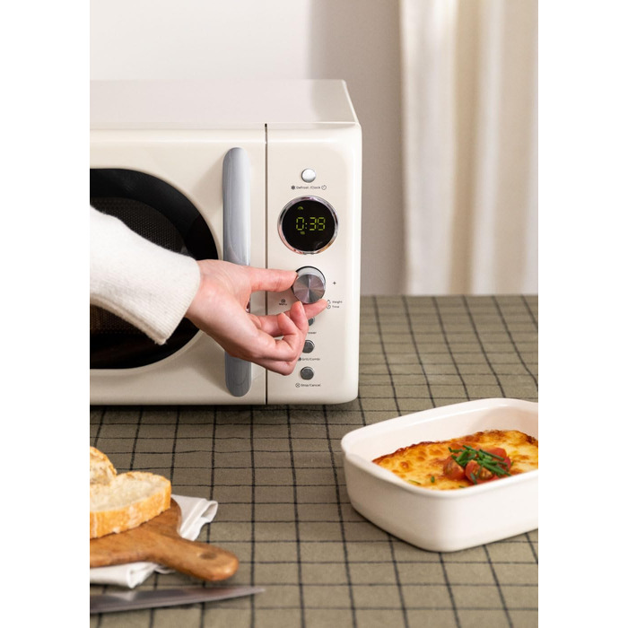 СТВОРИТИ/МІКРОХВИЛЬОВА ПІЧ РЕТРО/Цифрова мікрохвильова піч з функцією гриля кремово-білий/ретро стиль, ємність 20 л, посуд Ø245 мм, 3 програми, 9 попередньо встановлених меню, багатоступеневе приготування, РК-дисплей