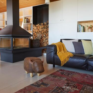 Табурет Balvi La Vache, коричневий, у формі корови, дерев&39яні ніжки, штучна шкіра/дерево, різнокольоровий