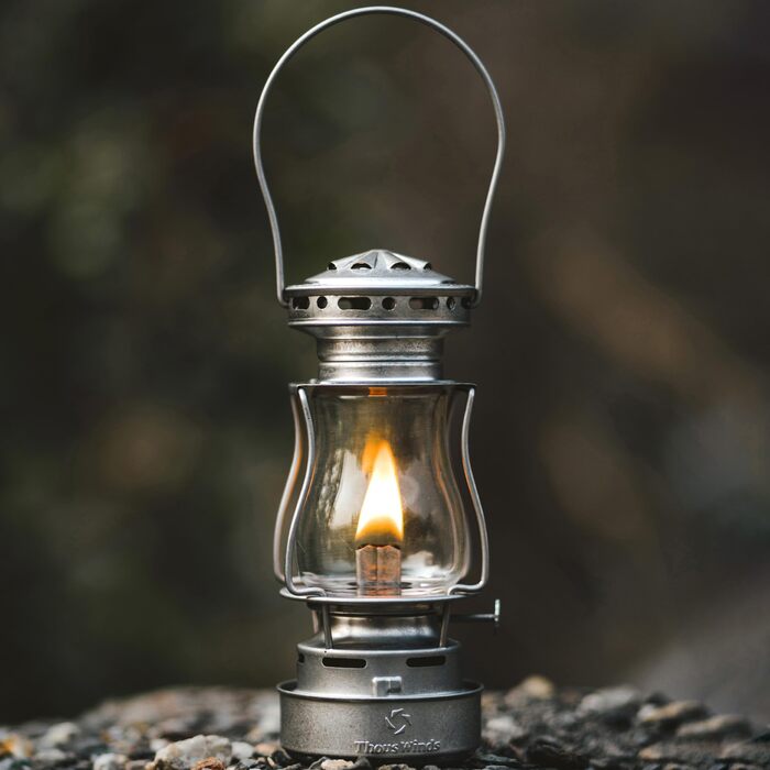 Штормовий ліхтар Thousand Winds Petroleum, ретро-нафтовий вуличний ліхтар, гасовий ліхтар Сутінковий, вітрозахисний штормовий ліхтар для активного відпочинку, кемпінгу, походів, пікніків, патіо, ретро-сріблястий