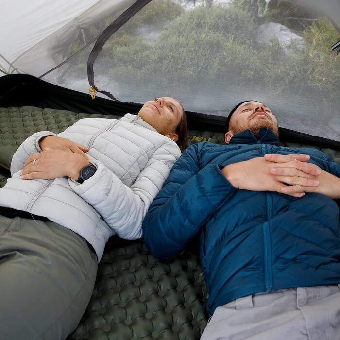 Килимок для сну Naturehike з високим R-значенням 3.5, ультралегкий, 4 сезони (6), самонадувний, з надувним мішком, міцний, високий R-значення, висока ізоляція, для зими, військово-зелений - Мумія - L