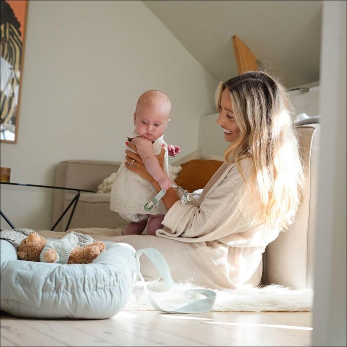 Дитяче гніздо Elodie Details, гніздо для обіймів, портативне гніздо для новонароджених, кокон для немовлят та немовлят, ліжечко-гніздо для подорожей, яке можна прати, 100 бавовна, 78x45 см мінерально-зелений