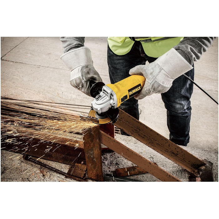 Кутова шліфувальна машина Dewalt DWE4117 потужністю 950 Вт (125 мм, із захистом від плавного пуску та перезапуску, для всіх станда