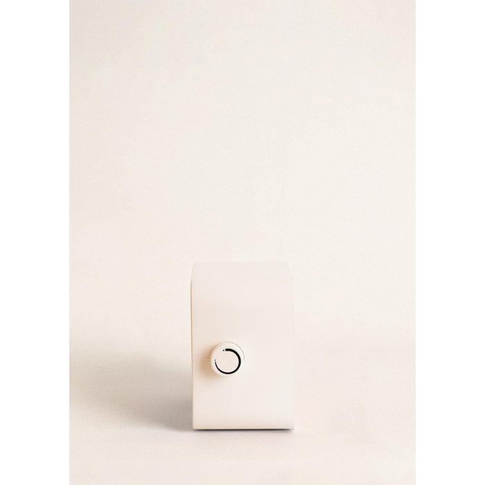 Керамічний радіатор білий/Портативний, термостат, 2 рівні потужності, PTC-обігрів, захист від перегріву, WARM BOX 1500 Вт кремово-білий