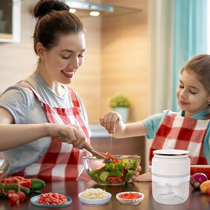 Подрібнювач цибулі, електричний подрібнювач, електричний подрібнювач цибулі, подрібнювач овочів, блендер, мульти та універсальний подрібнювач 300 мл робочий контейнер із зарядним кабелем (білий)