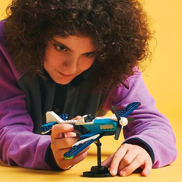 Конструктор LEGO Creator 3-in-1 Aviator: Racing Plane Toy 31160, 178 деталей, літаки та гелікоптер