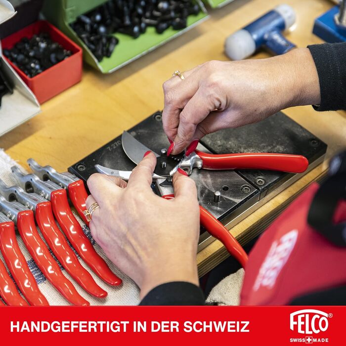 Садові ножиці FELCO 8 Bypass для правшів, ергономічний дизайн для великих рук, сталеве лезо 52 мм, діаметр різання 25 мм, амортизатор, ковані алюмінієві ручки, похила ріжуча головка, швейцарське виробництво FELCO 8 Large Hands (L)