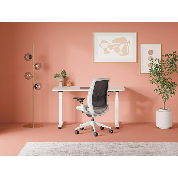 Ергономічне офісне крісло Steelcase серії 2 з поперековою опорою LiveBack та підлокітниками 4D Truffle, 72 x 64 x 101 Truffle Modern