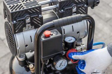 Вертикальний повітряний компресор FIAC SUPERSILENT 50V, безмасляний, максимальний тиск 8 бар, 1 к.с., бак 50 л, рівень шуму 58 дБ