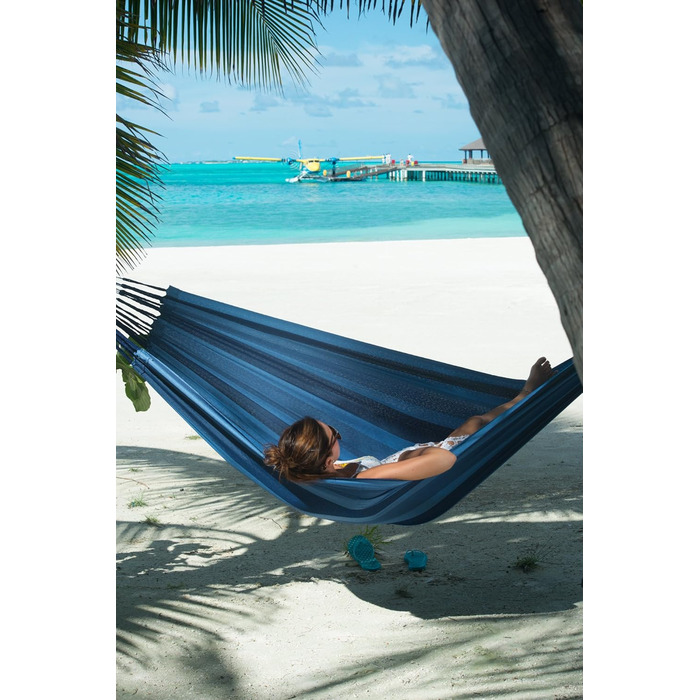 Класичний двомісний гамак на відкритому повітрі