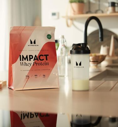 Сироватковий протеїн MyProtein Impact, ваніль, 1 кг