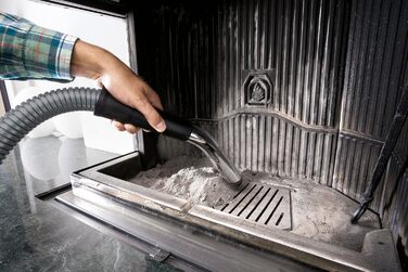 Пилосос для прибирання золи та сухого сміття Krcher AD 2 ідеально підходить для чищення камінів та пелетних печей (з фільтром для