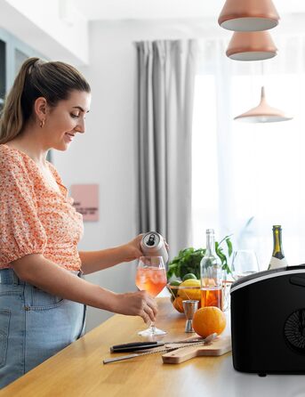 Машина для приготування кубиків льоду KitchenBrothers Small - Машина для подрібненого льоду - Машина для кубиків льоду, Кубик - Льодогенератор - Льодогенератор - Льодогенератор - Виробник кубиків льоду - Чорний