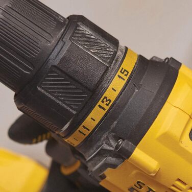 Двошвидкісний акумуляторний дриль-шуруповерт Stanley FatMax 18 В SFMCD710D2K (2,0 Ач, макс. крутний момент 60 Нм, безщітковий двиг