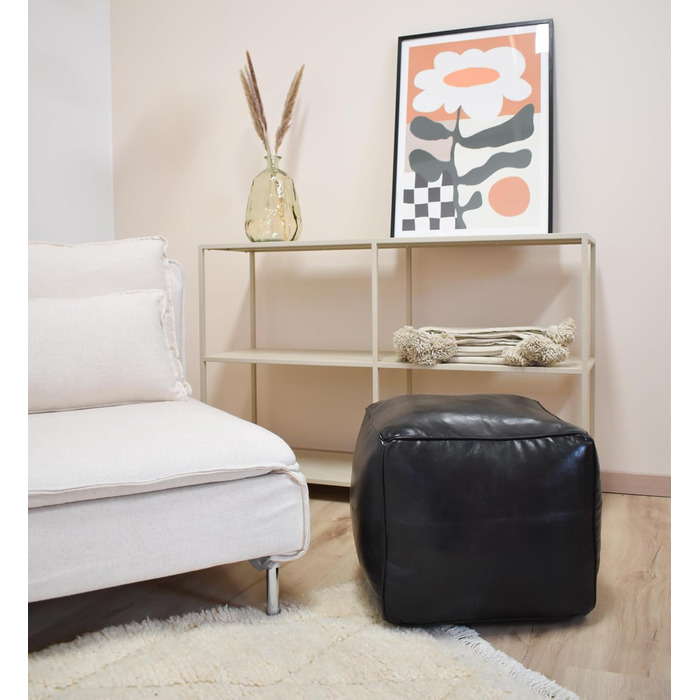 Дивіться гарний квадратний шкіряний пуф - ручної роботи - з наповненням - пуф, крісло-мішок, пуф для ніг (чорний)