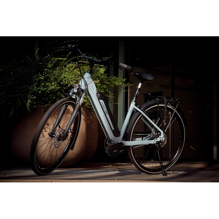 Електричний велосипед для чоловіків та жінок, розмір рами 43 см, 688 Втгод, двигун із середнім приводом 65 Нм, акумулятор 36 В 43 см - 688 Втгод CITA 2404, 2404 Active