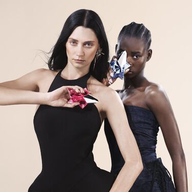 Жіночі парфуми, фруктові, квіткові та деревні, чарівний аромат, 50 мл