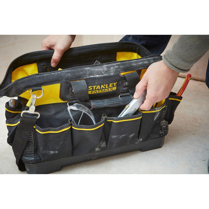 Сумка для інструментів Stanley FatMax (18 дюймів, 49 x 26 x 10 см, водонепроникне дно, посилені шви, ергономічна гумова ручка, міцний плечовий ремінь, нейлон 600 ден) 1-93-950 1 В 130 мм x Ш 250 мм