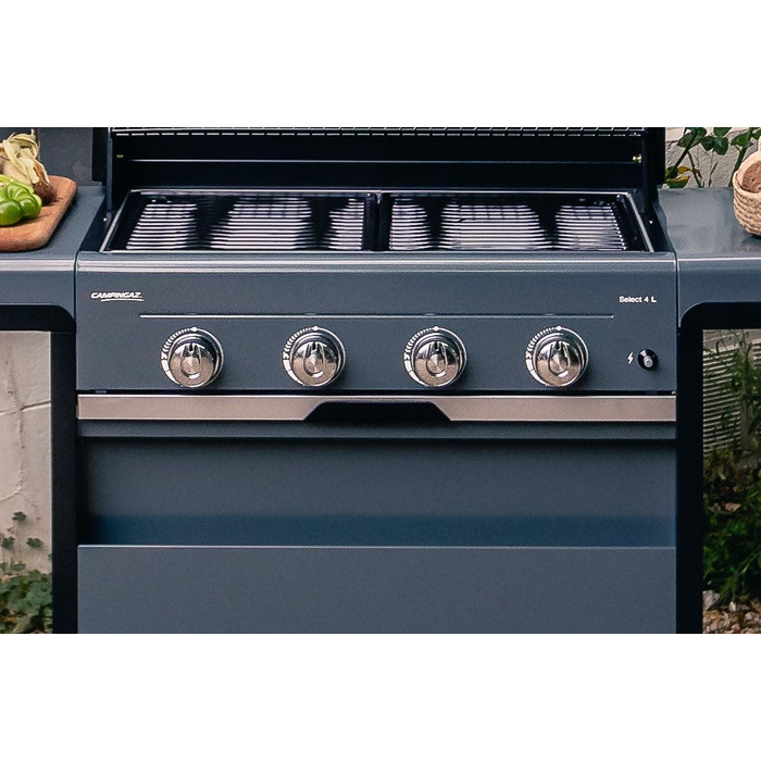 Газовий гриль Campingaz 4 Series Select L Grillset з додатковою решіткою, чохлом та набором аксесуарів, 4 сталеві пальники, термометр на кришці, система InstaClean, потужність 12 кВт