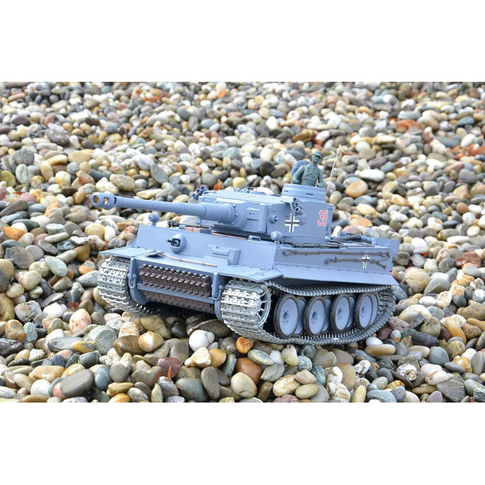 Радіокерований танк Panzer Тигр I Heng Long 116 з функцією стрільби, димом, звуком, сталевими шестернями, металевими гусеницями та колесами 2.4Ghz V7.0 PRO з RRZ Professional