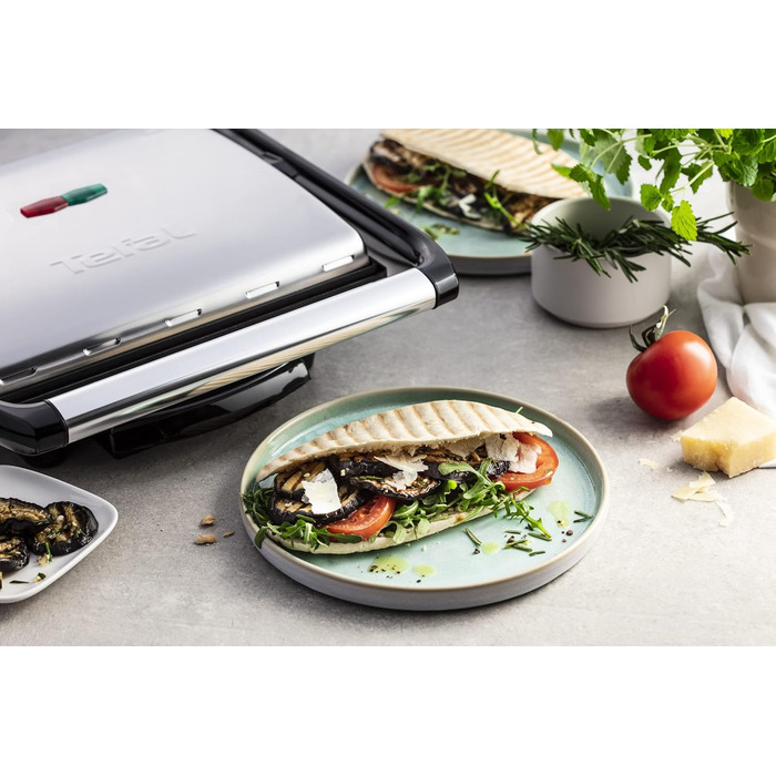 Контактний гриль Tefal Inicio GC241D Електричний гриль/бутербродниця Гриль з низьким вмістом жиру Паніні, Тости, Стейк, Овочі Пластини для гриля з антипригарним покриттям 2000 Вт 36,3x10,8x33,2 см Нержавіюча сталь/чорний єдиний стандарт