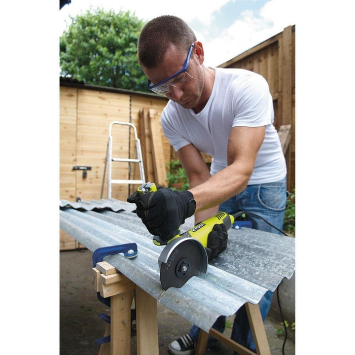 Кутова шліфувальна машина Ryobi EAG2000RS, зелена, 2000 Вт