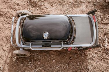 Газовий гриль Weber Traveler/Складана конструкція з колесами, автоматичним блокуванням кришки та термометром кришки, 1 конфорка, ширина 111 см, площа гриля 63 x 34 см, чорний (9010079)