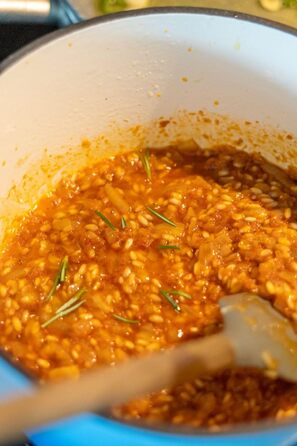 Л, Ø 24 см Чавунна емальована сковорода з кришкою Підходить для індукції, підходить для духовки синя каструля, горщик для запіканн