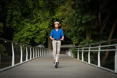 Самокат з дорожніми правами для дорослих, максимальна швидкість 20 км/год, запас ходу 40 км, великий запас ходу, 30LD, E