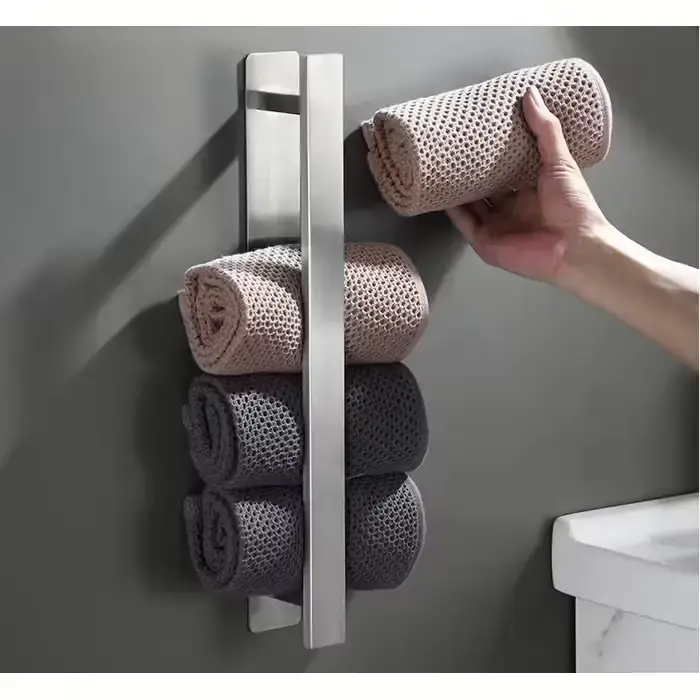 Вішалка для рушників JINWCISM B0B63BNQW6 настінна, срібляста