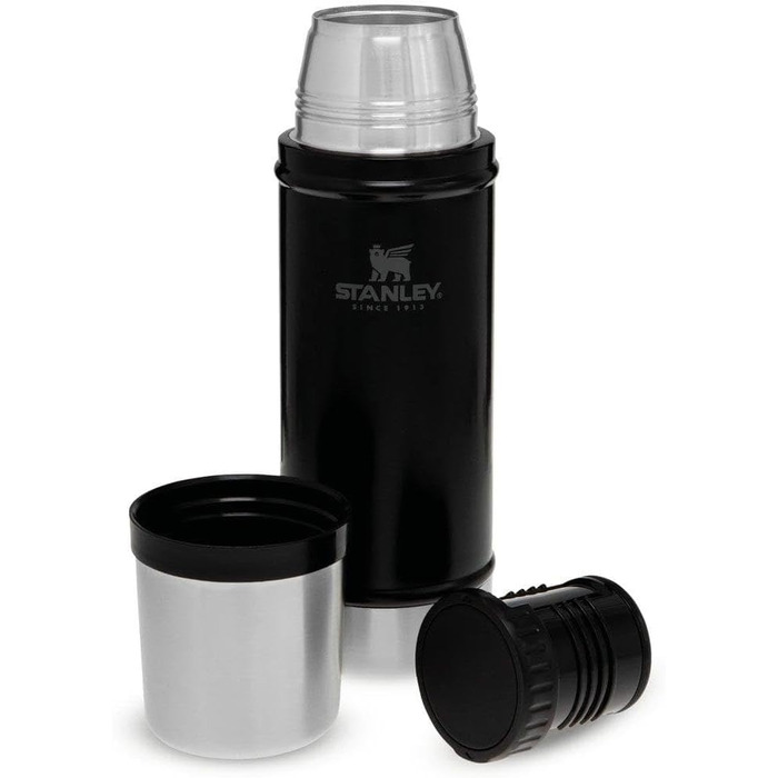 Термос Stanley Classic Legendary 473 мл - Зберігає напої гарячими або холодними протягом 15 годин - Термос з нержавіючої сталі - Без BPA - Можна мити в посудомийній машині - Матовий чорний 750 мл Матовий чорний