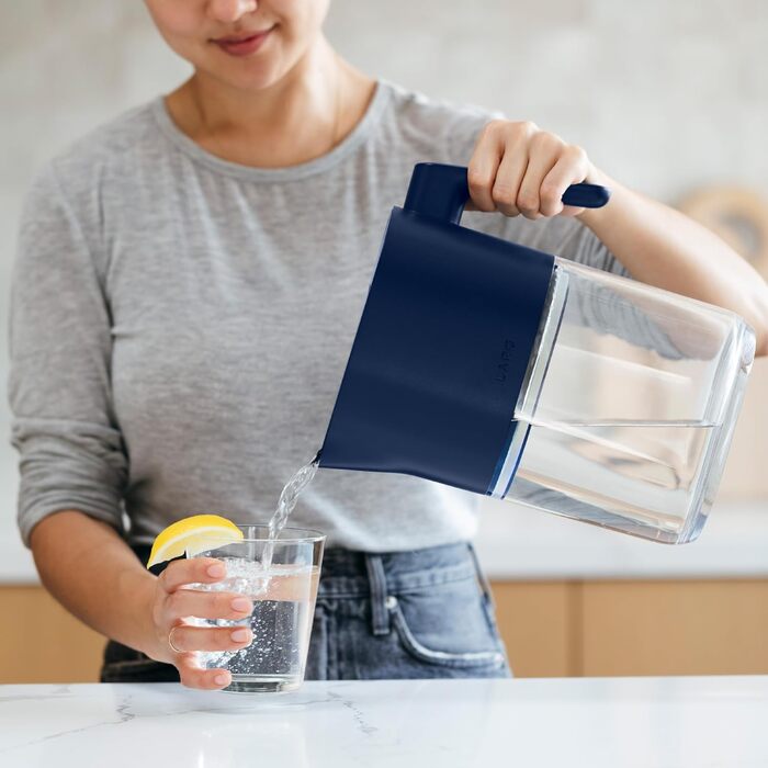Глек LARQ 1,9 л PureVis УФ-фільтр для водопровідної води з самоочищенням Видалення хлору та PFAS відстеження програми Рослинний фільтр Гарантія 2 роки Чистий білий